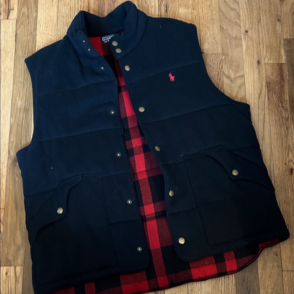 Polo by Ralph Lauren Men's Navy and Red Puffer Vest